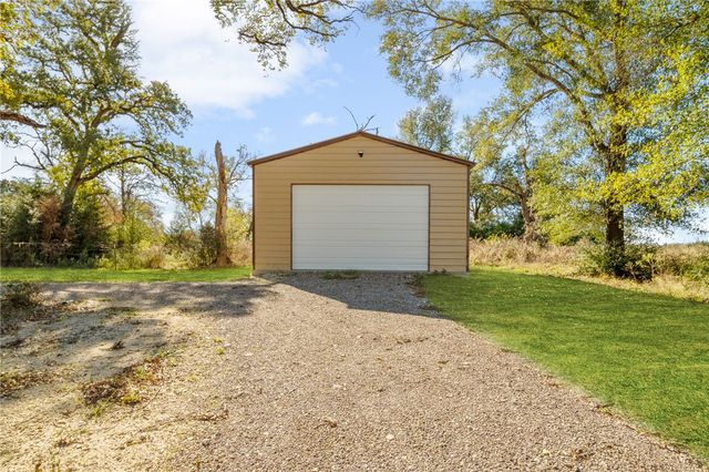 4482 COLLTON Lane, Franklin, TX 77856