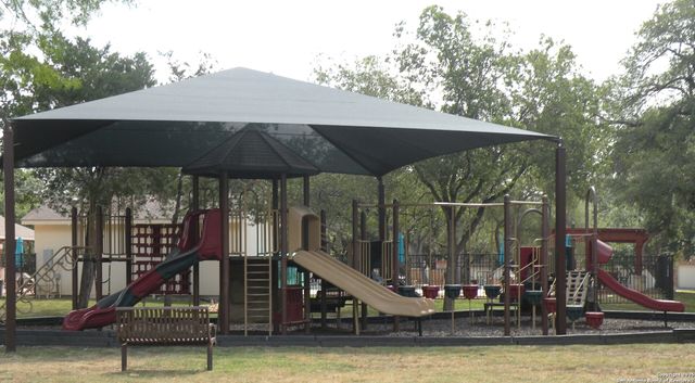 4527 Darien Vista, San Antonio, TX 78247