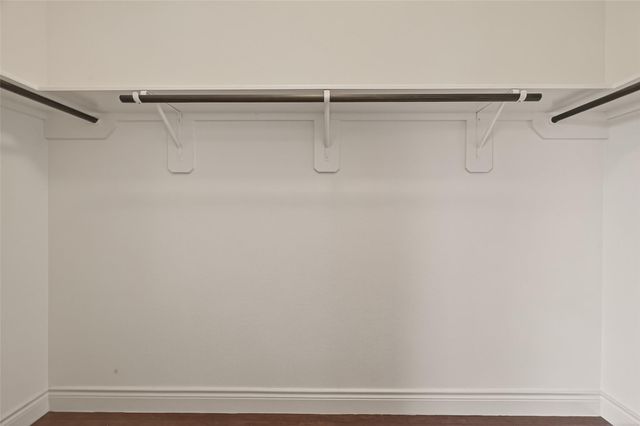 706 Fairway Drive, La Porte, TX 77571