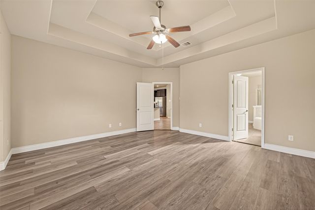 706 Fairway Drive, La Porte, TX 77571