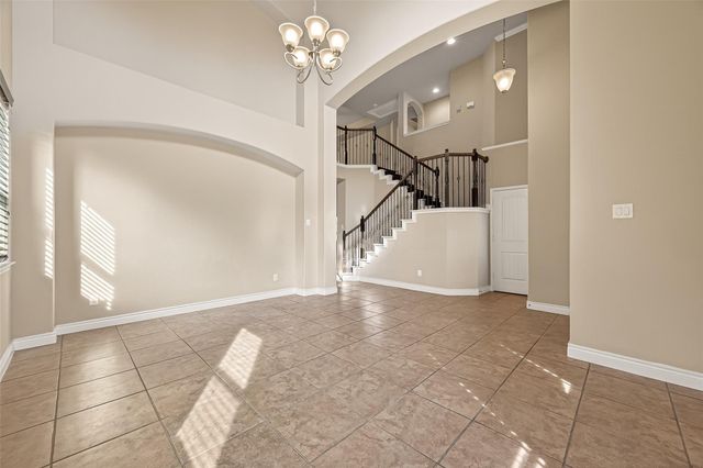 706 Fairway Drive, La Porte, TX 77571