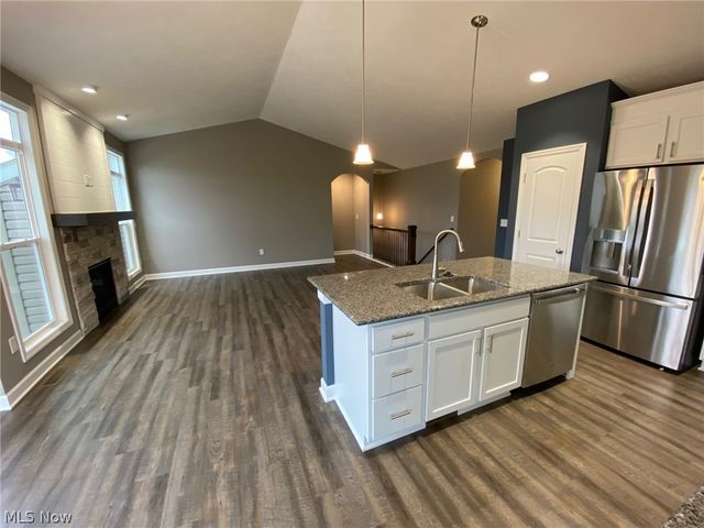 3476 Wicker Street NE, Canton, OH 44721
