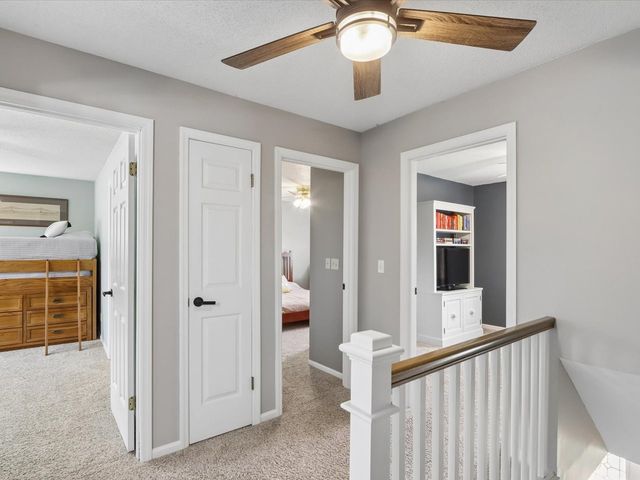 5 Olde Hickory Road, Coralville, IA 52241