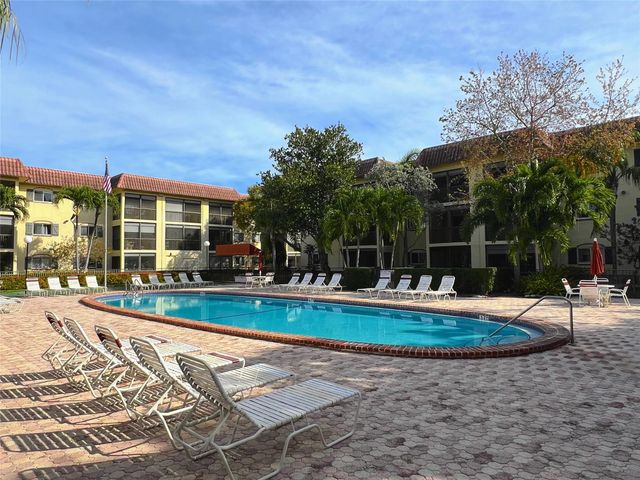 259 S CYPRESS Road 542, Pompano Beach, FL 33060