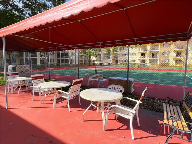259 S CYPRESS Road 542, Pompano Beach, FL 33060