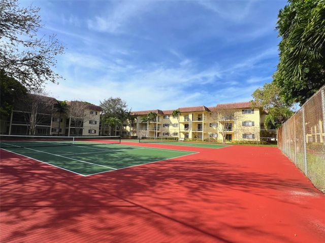259 S CYPRESS Road 542, Pompano Beach, FL 33060