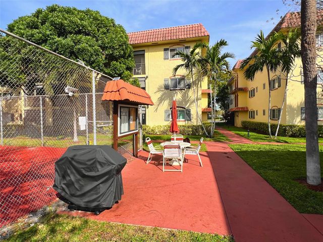 259 S CYPRESS Road 542, Pompano Beach, FL 33060