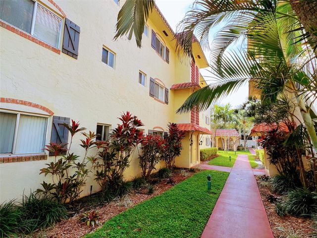 259 S CYPRESS Road 542, Pompano Beach, FL 33060