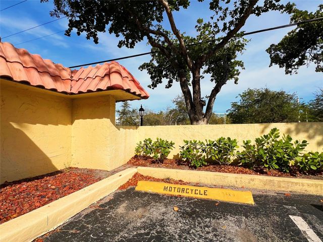 259 S CYPRESS Road 542, Pompano Beach, FL 33060