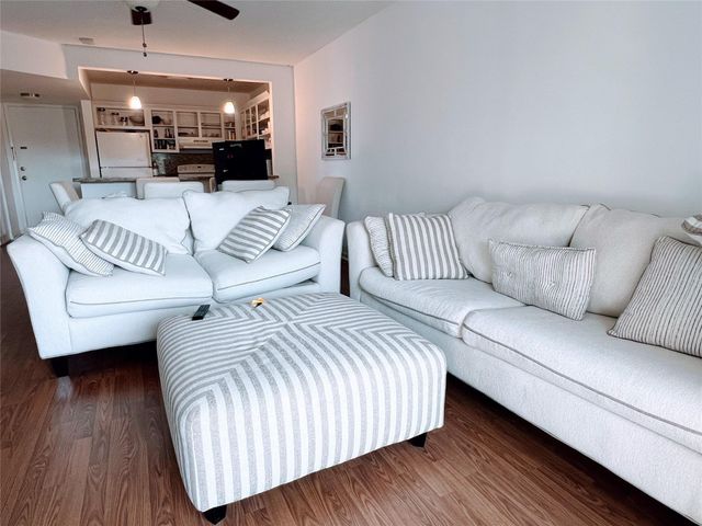 259 S CYPRESS Road 542, Pompano Beach, FL 33060