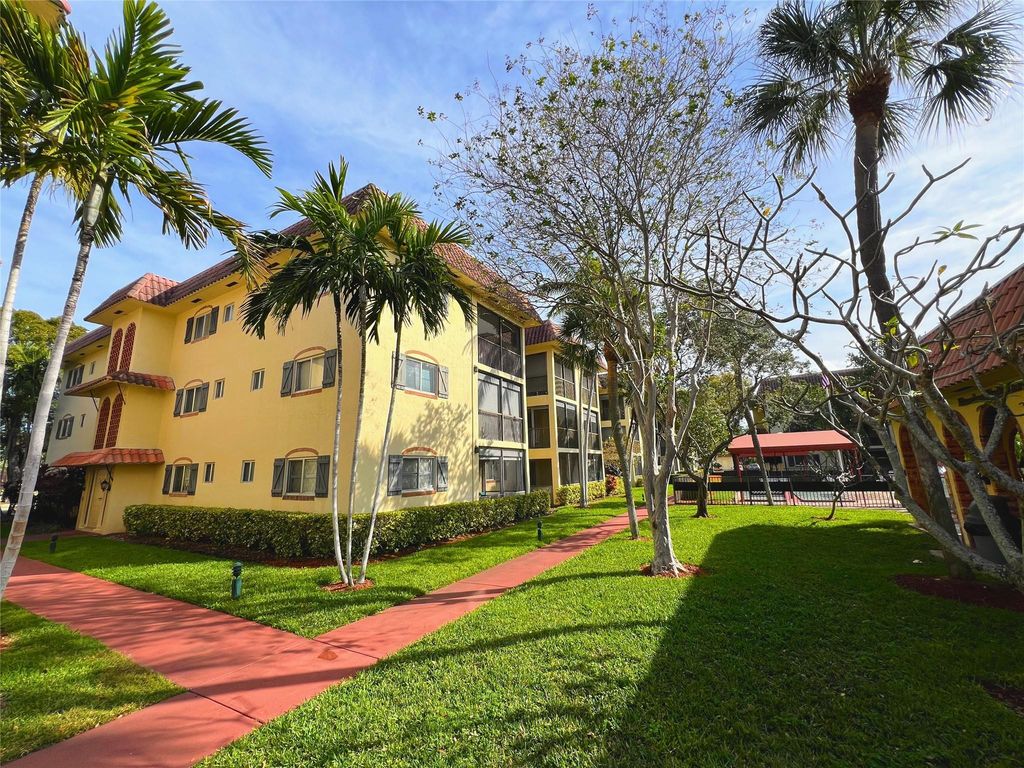 259 S CYPRESS Road 542, Pompano Beach, FL 33060
