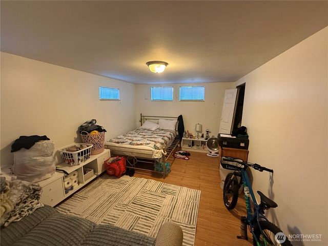 3926 S Warsaw Street, Seattle, WA 98118