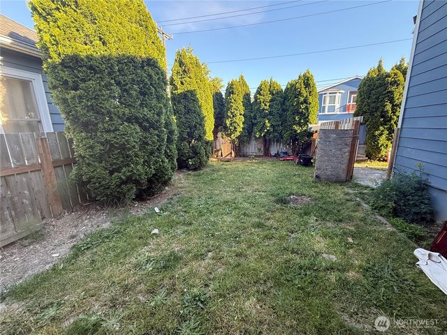 3926 S Warsaw Street, Seattle, WA 98118