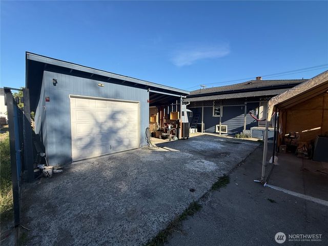 3926 S Warsaw Street, Seattle, WA 98118