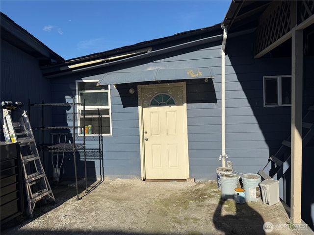 3926 S Warsaw Street, Seattle, WA 98118