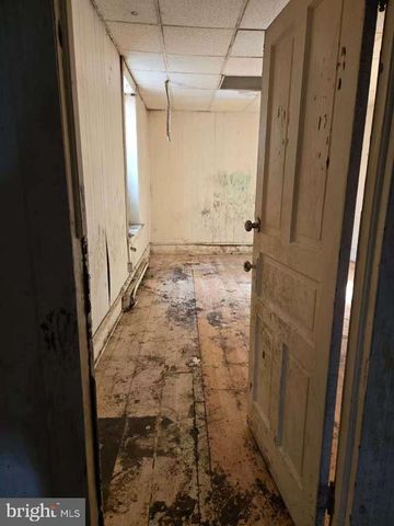 5548 N 5TH ST, Philadelphia, PA 19120