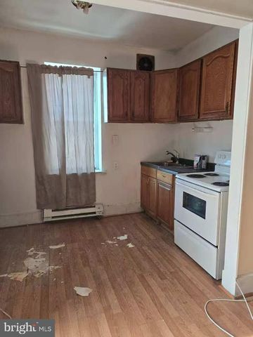 5548 N 5TH ST, Philadelphia, PA 19120