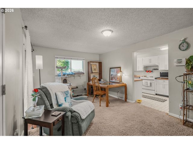 60 Ne 23RD St, Gresham, OR 97030