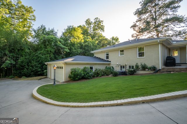 495 Talmadge Drive, Athens, GA 30606