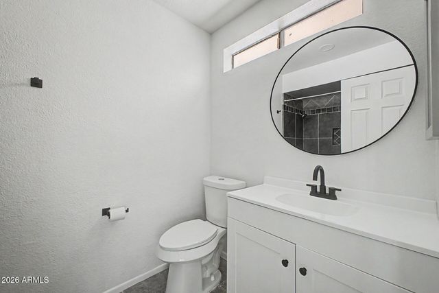 814 E CHILTON Drive, Tempe, AZ 85283