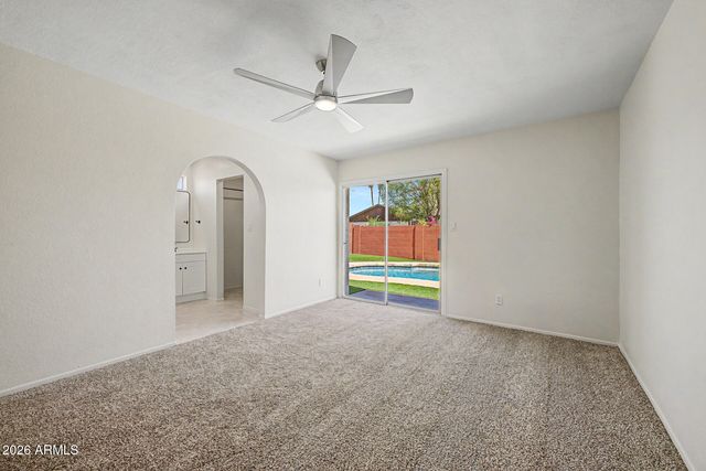 814 E CHILTON Drive, Tempe, AZ 85283