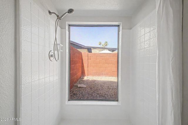 814 E CHILTON Drive, Tempe, AZ 85283