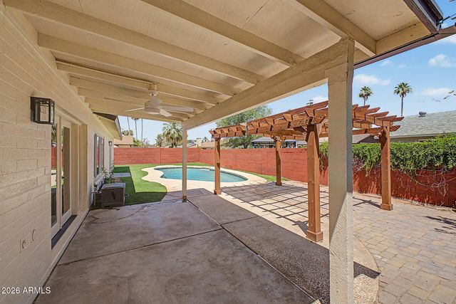 814 E CHILTON Drive, Tempe, AZ 85283