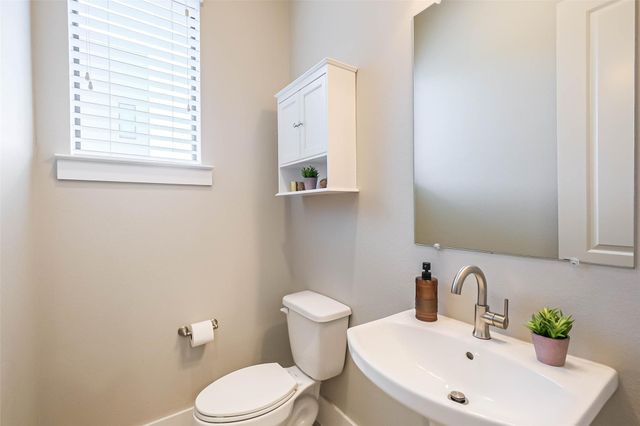 2401 Crawford Street C1B, Houston, TX 77004