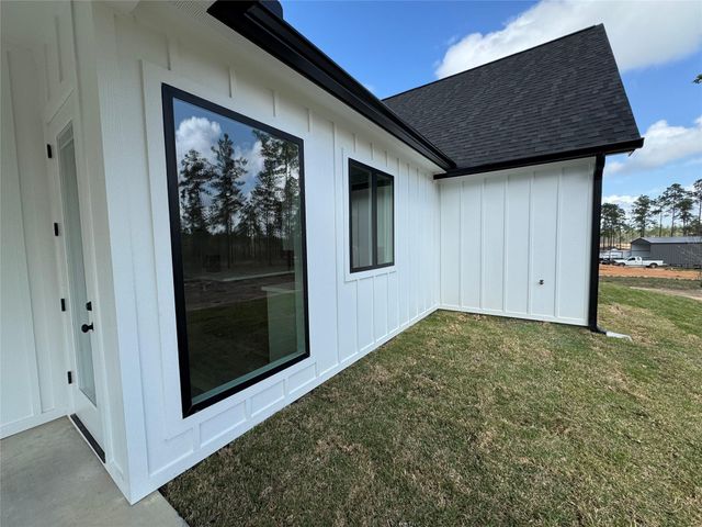 780 Private Road 6026, Brookeland, TX 75931