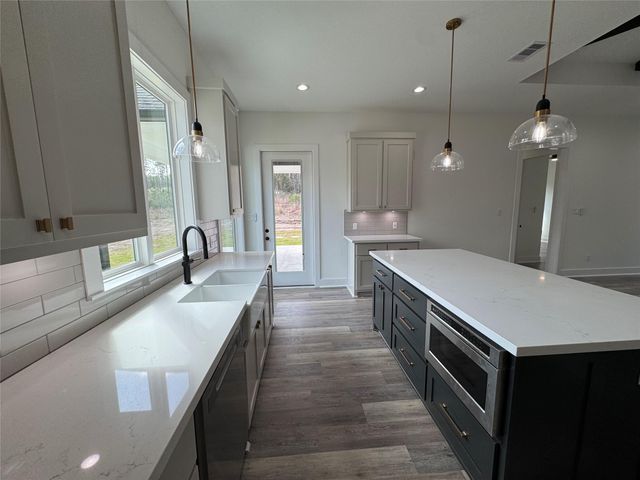 780 Private Road 6026, Brookeland, TX 75931