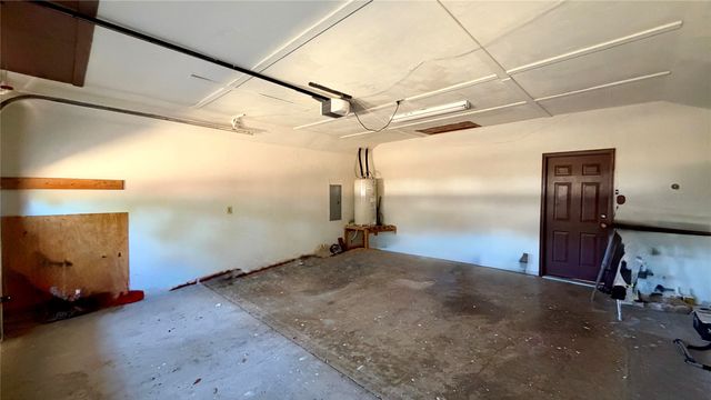 1002 Glenda Street, Terrell, TX 75160