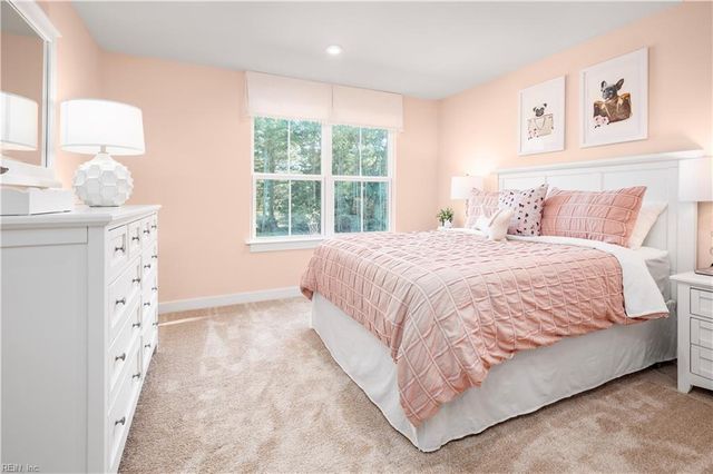 212 Miriam DR, Moyock, NC 27958