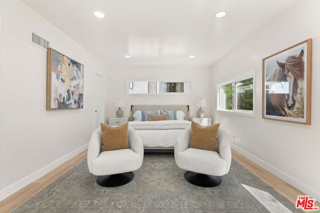 8420 Bleriot Avenue, Los Angeles, CA 90045