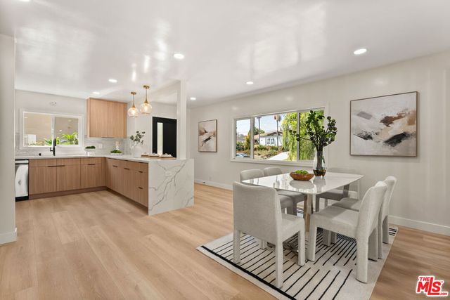 8420 Bleriot Avenue, Los Angeles, CA 90045