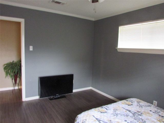 10513 Shauna Drive, Greenville, TX 75402