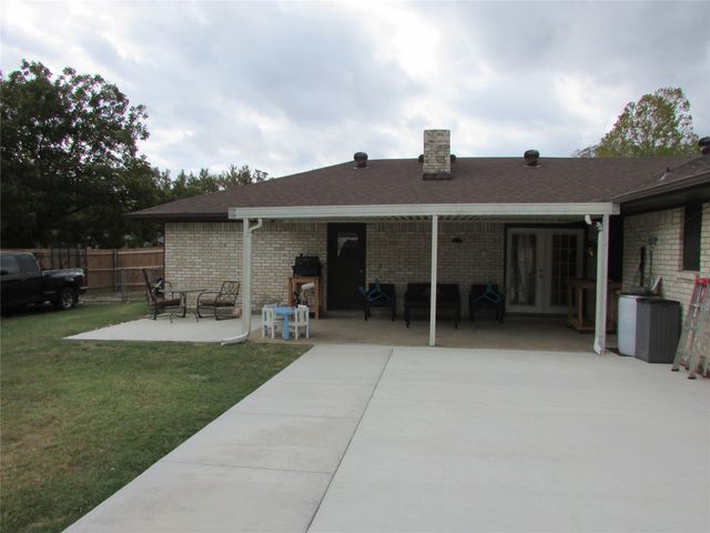 10513 Shauna Drive, Greenville, TX 75402