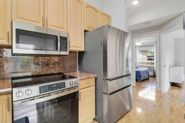 9767 Arbor Meadow Drive, Boynton Beach, FL 33437