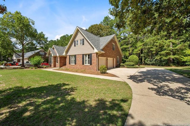 887 Three Wood Drive, Fayetteville, NC 28312