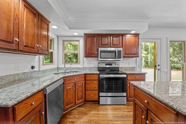 887 Three Wood Drive, Fayetteville, NC 28312