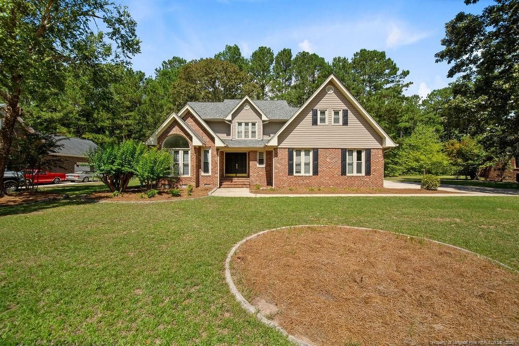 887 Three Wood Drive, Fayetteville, NC 28312