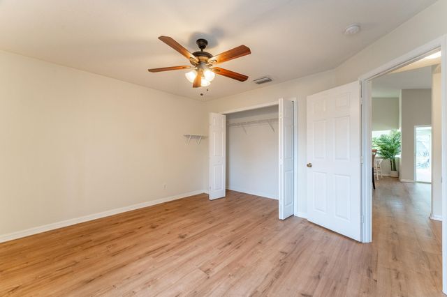 513 SE Cliff Road, Port St. Lucie, Port St Lucie, FL 34984