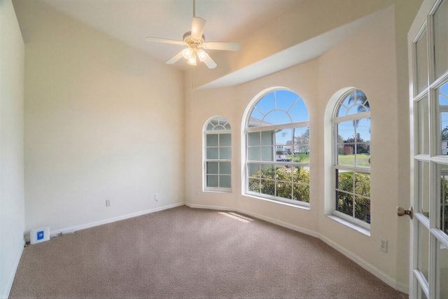 513 SE Cliff Road, Port St. Lucie, Port St Lucie, FL 34984