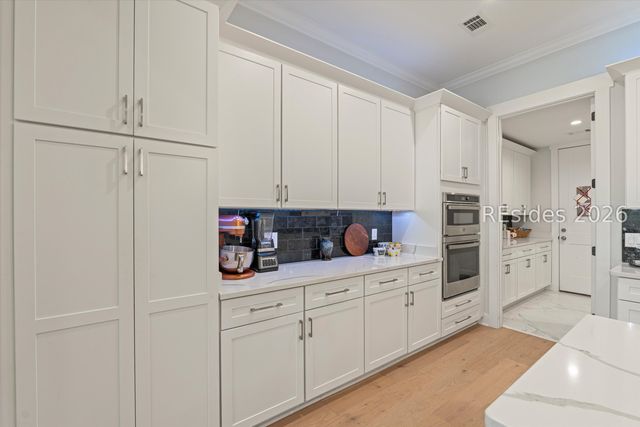 50 Sparwheel Ln, Hilton Head Island, SC 29926