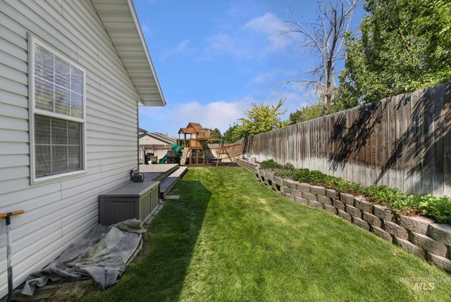 208 Diamond Dr., Kimberly, ID 83341