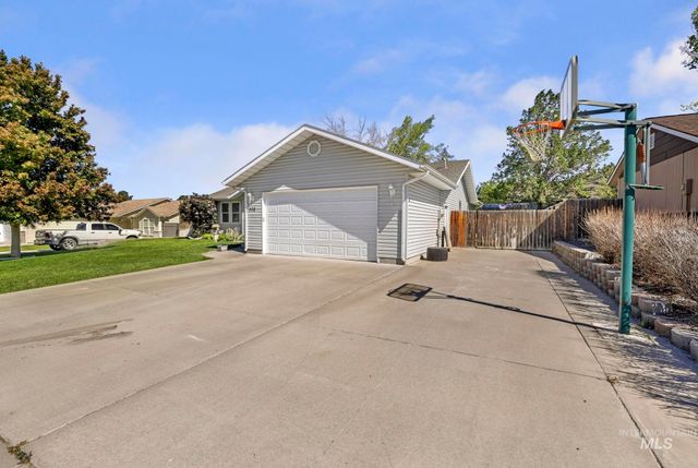 208 Diamond Dr., Kimberly, ID 83341