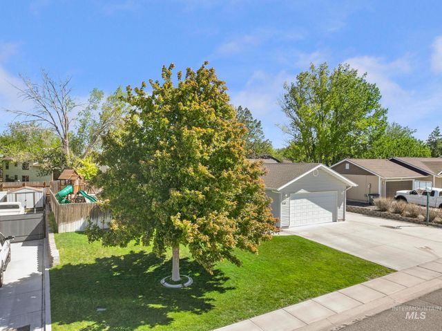 208 Diamond Dr., Kimberly, ID 83341