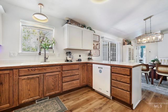 208 Diamond Dr., Kimberly, ID 83341