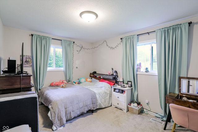 734 N Peterman Road, Greenwood, IN 46142