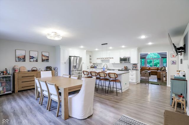 734 N Peterman Road, Greenwood, IN 46142