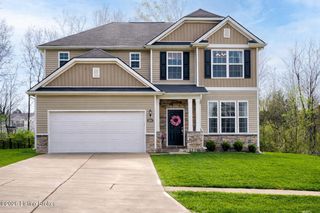 3944 Creek Meadow Dr, La Grange, KY 40031